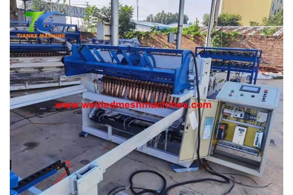 Tianke Reinforcing Mesh Welding Machine 2000mm Wire Fence Making Machine