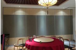 China Movable Door Sliding Wall Folding Partition Wall For Conference Room supplier