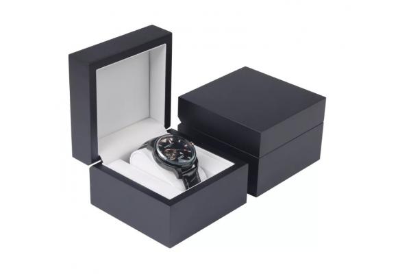 Customized Black Matte Single Watch Boxes Pu Leather Square Wooden