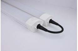 China 160lm/W Linkable LED Triproof Light White Frame 5 Years Warranty supplier