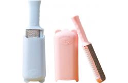 China Self Cleaning Plastic Dog Pet Lint Hair Remover Roller For Bed Clothes supplier