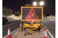 China P20 960*960mm LED Traffic Warning Signs VMS Street Caution Guidance supplier