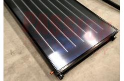 China Blue Coating Flat Plate Solar Collector EPDM Insulation Solar Pool Heating Project supplier