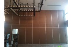 China Flexible System Aluminium Frame MDF Sliding Partition Walls For Exhibition Hall supplier