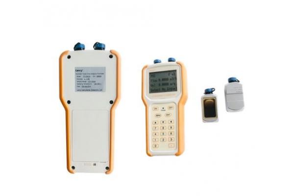Lanry 0.25mm Resolution SUS304 Pipe Portable Clamp On Flow Meter