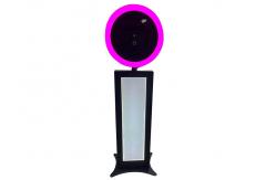 China Portable Photo Booth Ipad Faceplate Social Kiosk Photo Booth With Flight Case supplier