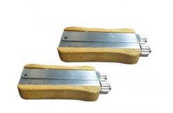 China Frame Honey Bee Hive equipment Metal Wire Tightener Crimper Tool Wooden Handle supplier