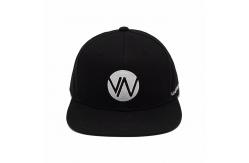China Classic Hip Hop Snapback Cap Flat Brim With Adjutable Buckle supplier