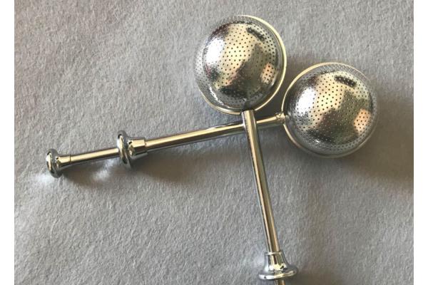 Food Grade Ball Shape AISI 304 Stainless Steel Wire Mesh Material With Handle