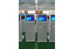 China DVI 32 300nits Capacitive Touch Digital Signage For Public Places supplier