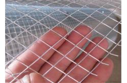 China Square Hole Shape 2x2 Galvanized Welded Wire Mesh Rolls For Fence Panel supplier