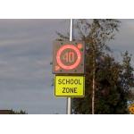 Auto Dimming Flashing Speed Limit Signs , Led Programmable Sign Easily Operation By Hand
