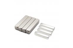 China Super Strong Rare Earth Magnets Rectangular Neodymium Magnets 30 X 6 X 6mm supplier