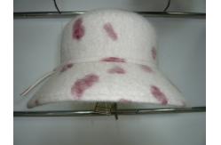China lady winter hats supplier