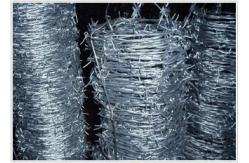 China BWG 12 Double Strand Barbed Wire Hot Dip Galvanized Beautiful Use supplier