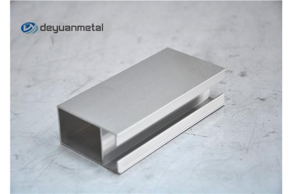 Precision Cutting Silver Aluminum Extruded Shapes For Decoration