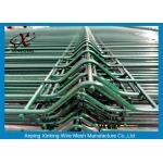 Dark Green Welded Wire Mesh Fencing Panels , Wire Panel Fence Peach Shape Post