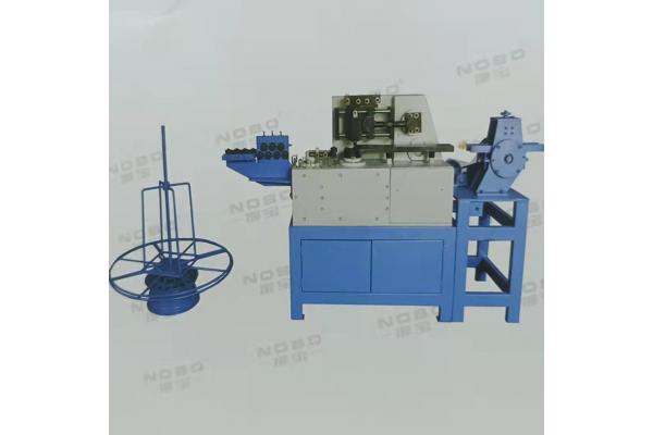 Automatic S Shape Spring Mattress Foaming Machine For Making Cushion