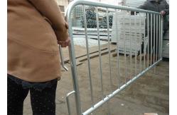 China European Height 900mm Crowd Control Fence Panels 2.2m Length supplier