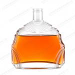 750ml 700ml 500ml Classic Transparent Rum Whiskey Pine Spirits in Irregular Frame Bottles