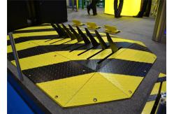 China Full Automatic Retractable Security Tyre Killer Access Control System With Spikes supplier