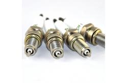 China D8RTC High Performance Motorcycle Spark Plugs Corrosion Resistance supplier