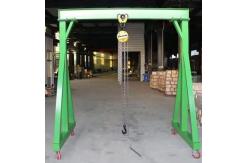 China High Strength Single Girder Gantry Crane 5T Q235B Manual Pushing With Hoists supplier