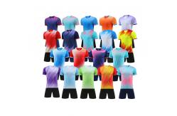 China Custom Team Jersey Dynamic Soccer Kits for Elevated Style and Performance supplier