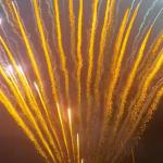 Factory Wholesale Super Pyrotechnics For New Year Fireworks1.3g Un0335 Professional Cake Fireworks 2024 for sale