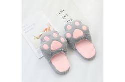 China Non Slip 25cm Cat paw Shape Kids Plush Slippers supplier