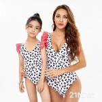 Waterproof Ladies One Piece Swimsuit Sexy Womens Swimsuit Underwire for sale
