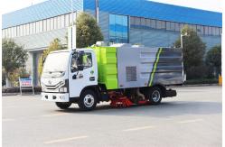 China Mini Version 4X2  5CBM 8 CBM Diesel Vacuum Cleaner Sweeper With Suction Cup supplier