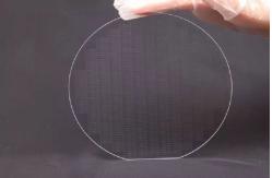 China Highly Stable Sapphire Wafer For Consistent Optical Properties C-plane 0001 supplier