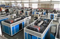 China Jerry Can Blow Molding Machine manufacturer