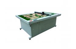 China high speed industrial garment pattern different sizes flat cutter plotter supplier