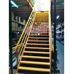 Cold Rolling Steel Pallet Rack Mezzanine , 300kg Catwalk Shelf Supported Mezzanine