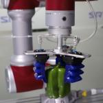 ISO 9001 7000g Soft Pneumatic Food Gripper With Force for sale