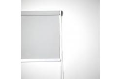 China Remote Control Sunscreen Polyester Blackout Curtains Blinds supplier