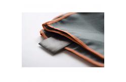 China Custom Design Eco Friendly Turkish Quick Dry Beach Towel Recycled Microfiber Suede Towel supplier