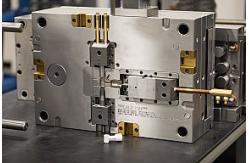 China Customized 8 Cavity Each Plastic Injection Mold OEM Auto Injection Mould supplier