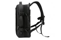 China Convertible Leakproof Business Casual Backpack Expandable With USB Port supplier