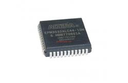 China EPM3032ALI44-10N supplier