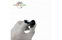 China Fuel Injector 04271760 0432193596 for Engine F2L1011F F3L1011F F4L1011F F4M1011F supplier