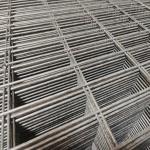 1.2m Height Welded Wire Mesh Fence 75x75mm Mesh Size Peach Post for sale