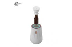 China Aromatherapy Car Scent Diffuser Sterilization Car Humidifier Diffuser 1.5W supplier