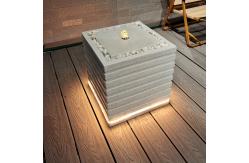 China Weatherproof Resin Fountain With Continuous Water Flow In Traditional Style supplier