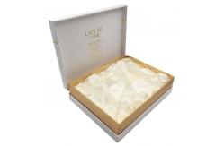 China Satin Lining Cosmetic Container Package for Professional Cosmetics Storage supplier