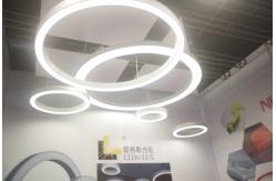 China 2700K-3500K Hanging Circle Led Light 27994lm Linear Suspension Lighting supplier