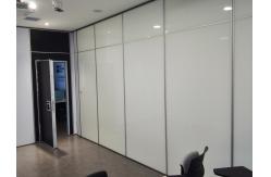 China Hanging System Soundproof Sliding Folding Partition Walls For Conference Room supplier