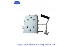 China Three Speed Dacromet Power 2200lbs Marine Hand Winch supplier